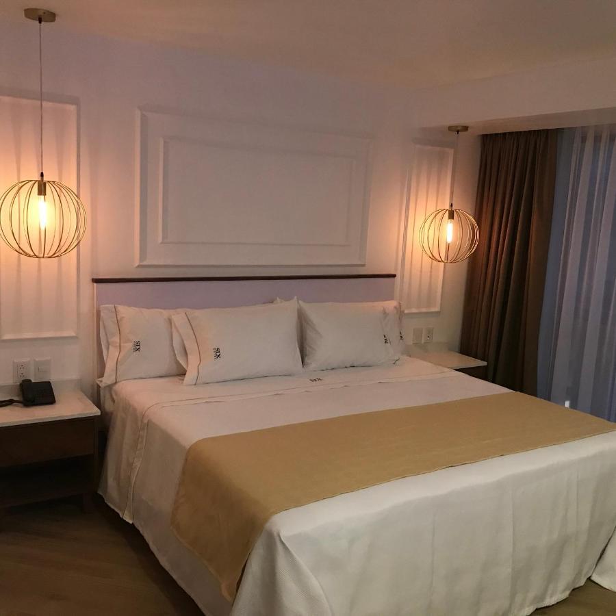 Six Hotel Guadalajara Degollado Bagian luar foto