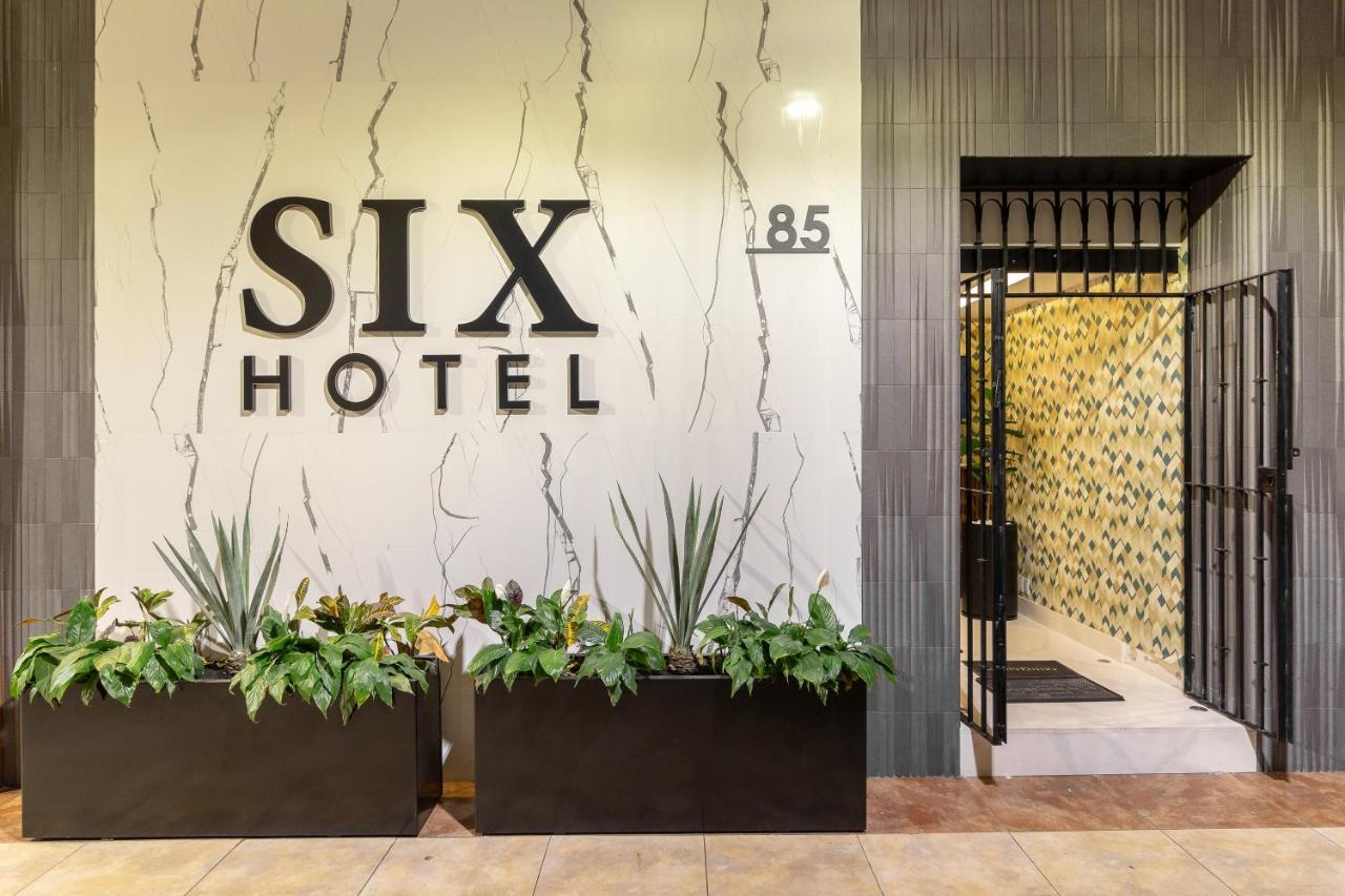 Six Hotel Guadalajara Degollado Bagian luar foto