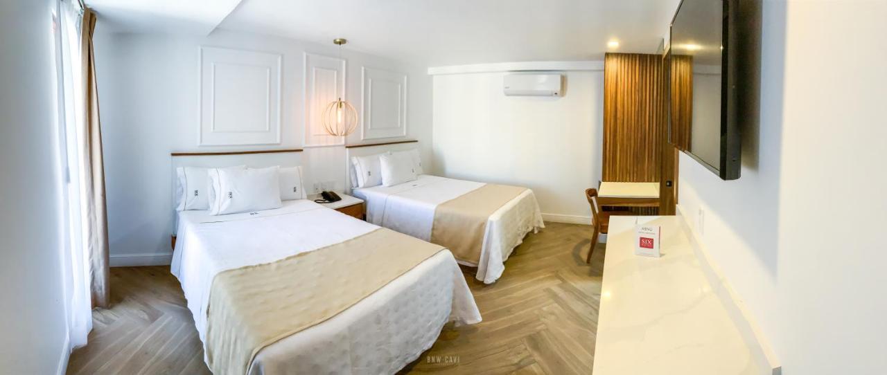 Six Hotel Guadalajara Degollado Bagian luar foto